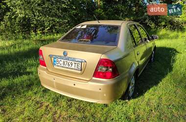 Хэтчбек Geely MR 2009 в 