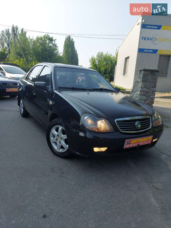 Хэтчбек Geely MR 2008 в 