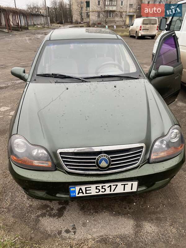 Хэтчбек Geely MR 2007 в 