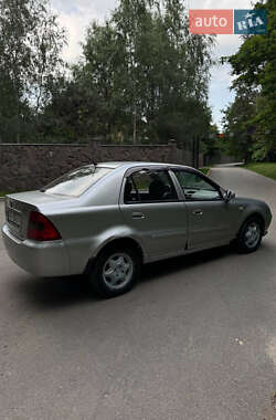 Хэтчбек Geely MR 2007 в 