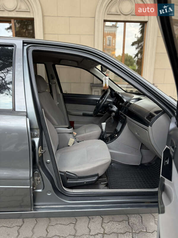 Хэтчбек Geely MR 2007 в Запорожье фото 10 Хэтчбек Geely MR 2007 в Запорожье