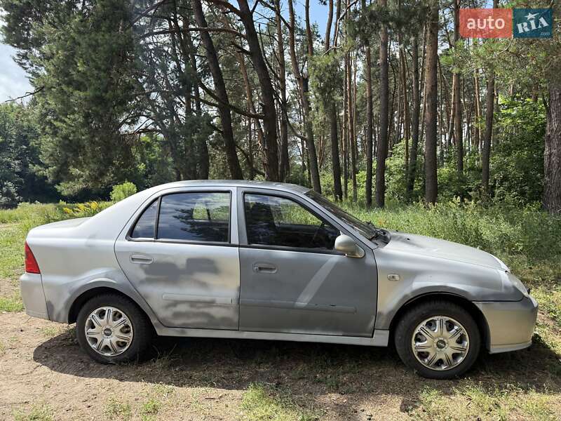 Седан Geely MR 2009 в Житомире