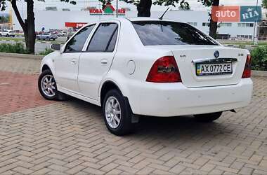 Хэтчбек Geely MR 2009 в 