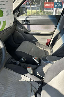 Хэтчбек Geely MR 2008 в 
