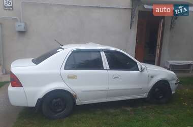 Хэтчбек Geely MR 2007 в 
