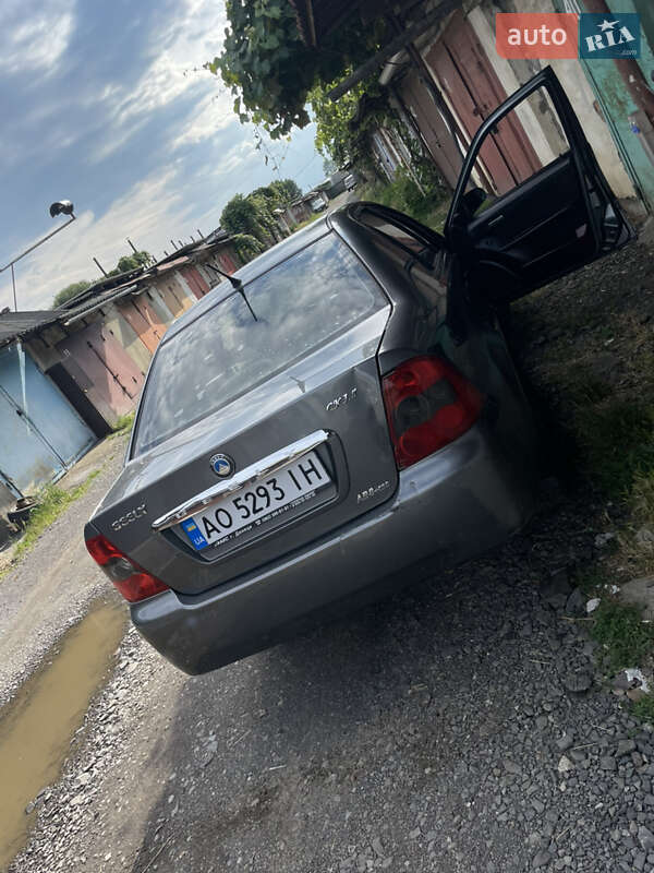 Хетчбек Geely MR 2007 в Мукачевому