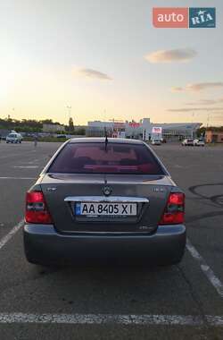 Хэтчбек Geely MR 2008 в 