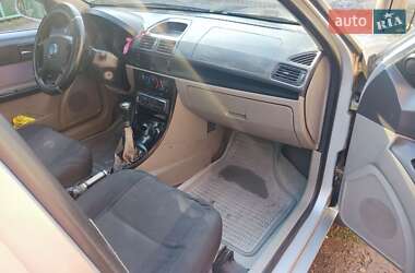 Хэтчбек Geely MR 2007 в 