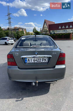Хэтчбек Geely MR 2010 в 