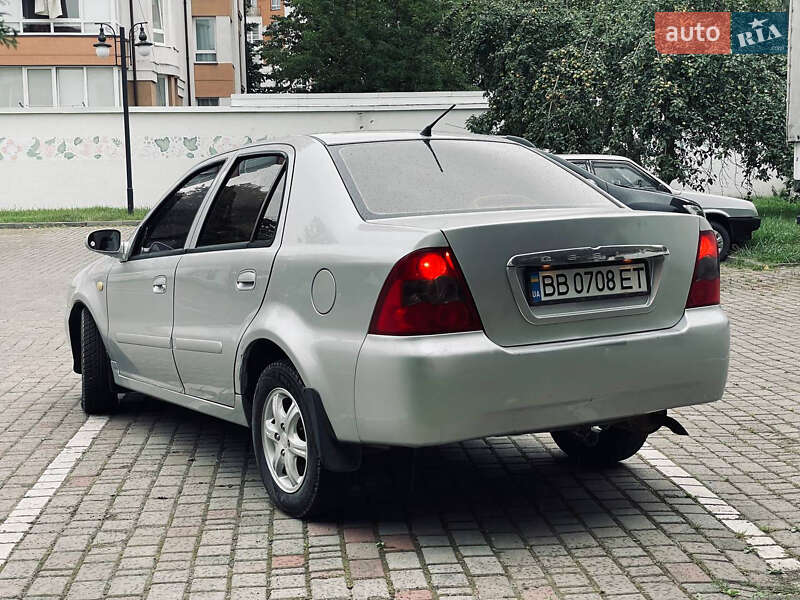 Хэтчбек Geely MR 2008 в Ивано-Франковске