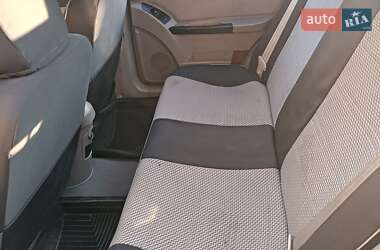 Хэтчбек Geely MR 2008 в 