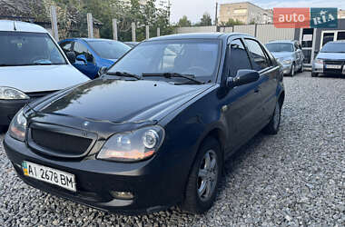 Хетчбек Geely MR 2008 в 