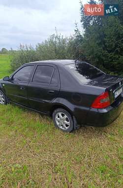 Седан Geely MR 2010 в 