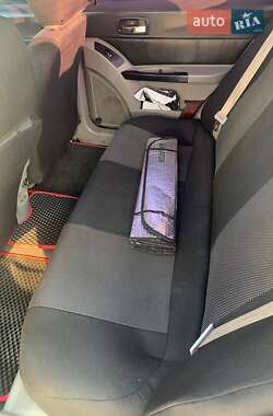 Хэтчбек Geely MR 2007 в 