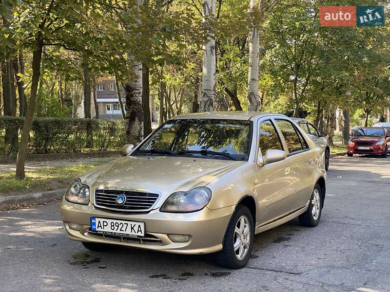 Хетчбек Geely MR 2007 в 
