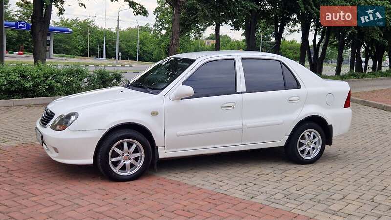 Хетчбек Geely MR 2009 в Харкові