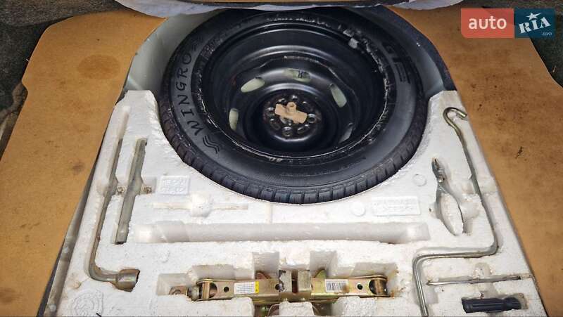 Хетчбек Geely MR 2009 в Харкові