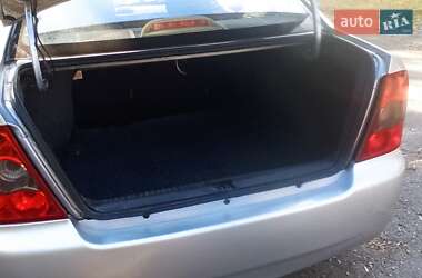 Хэтчбек Geely MR 2008 в 