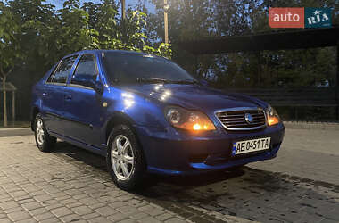 Хэтчбек Geely MR 2008 в 