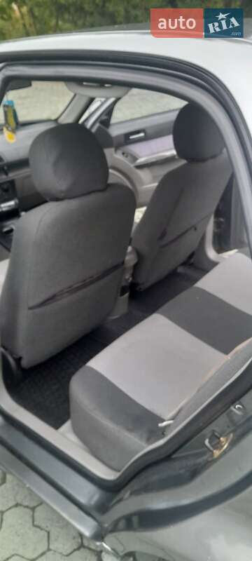 Хэтчбек Geely MR 2008 в Радивилове фото 7 Хэтчбек Geely MR 2008 в Радивилове