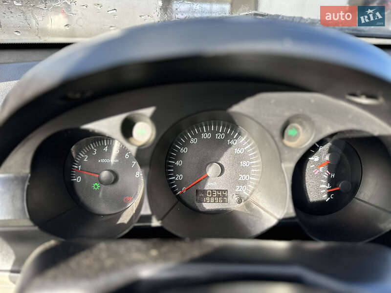 Хэтчбек Geely MR 2008 в Шептицькому
