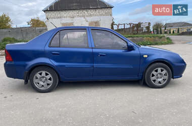 Хетчбек Geely MR 2008 в 