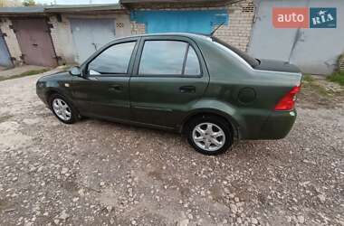 Хэтчбек Geely MR 2007 в 