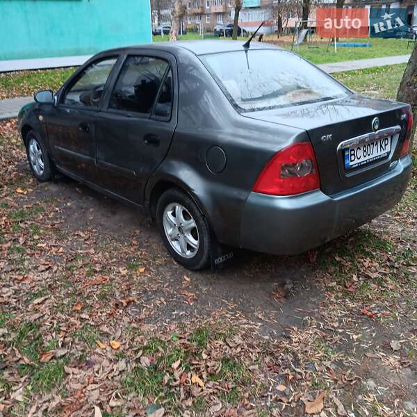 Хэтчбек Geely MR 2008 в Шептицькому