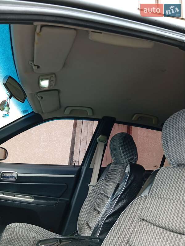 Хэтчбек Geely MR 2009 в Гайсине