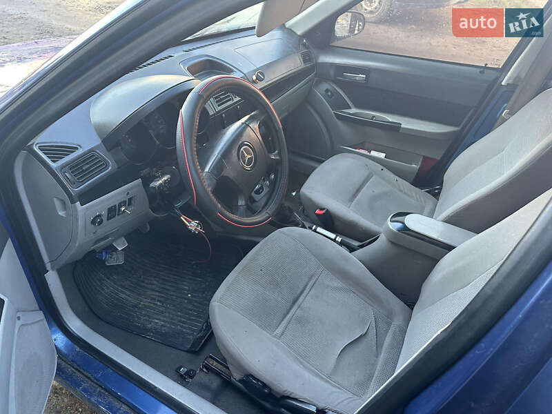 Хетчбек Geely MR 2008 в Стрию