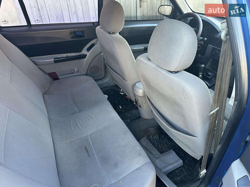 Хетчбек Geely MR 2008 в Стрию