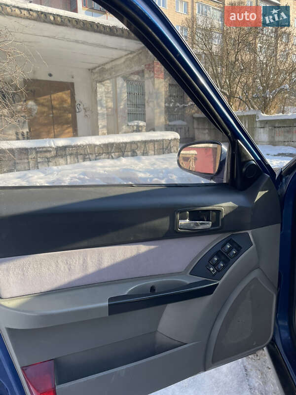 Хэтчбек Geely MR 2008 в Ровно фото 11 Хэтчбек Geely MR 2008 в Ровно