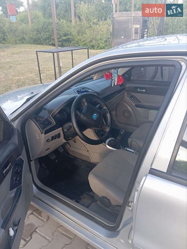 Хетчбек Geely MR 2007 в Бурштині фото 3 Хетчбек Geely MR 2007 в Бурштині