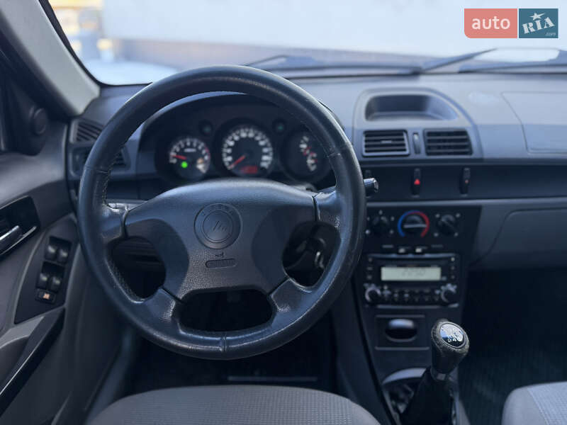 Хэтчбек Geely MR 2008 в Хмельницком фото 20 Хэтчбек Geely MR 2008 в Хмельницком