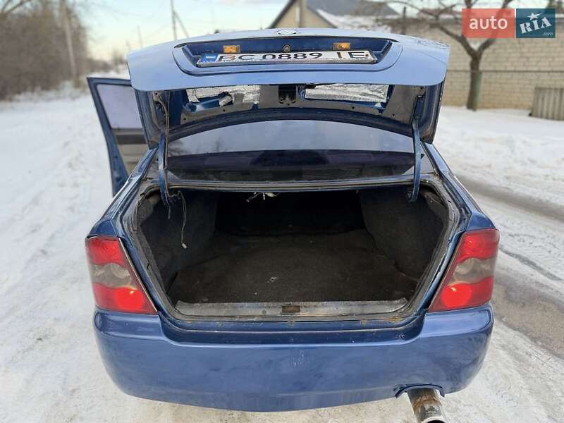 Седан Geely MR 2008 в Луцке