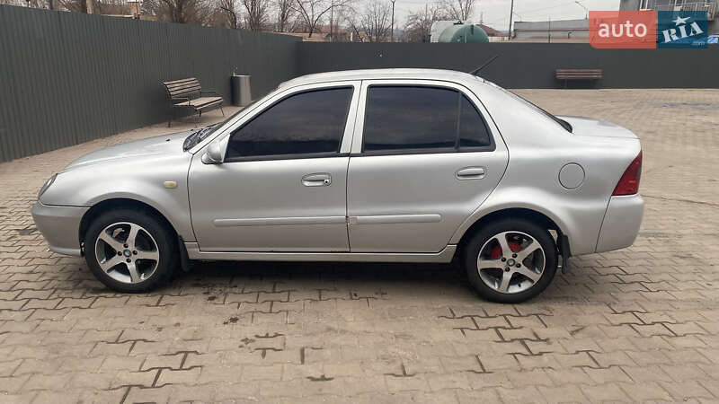 Хэтчбек Geely MR 2008 в Кривом Роге фото 3 Хэтчбек Geely MR 2008 в Кривом Роге