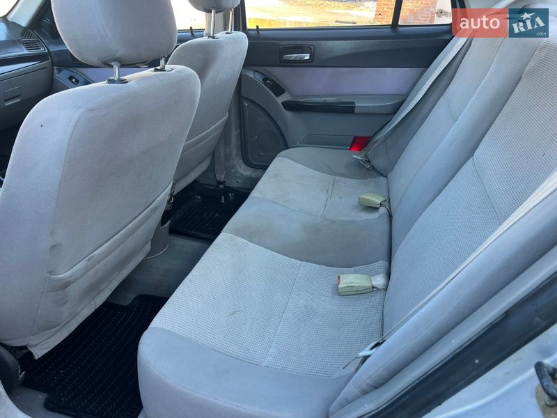 Хетчбек Geely MR 2008 в Гнівані