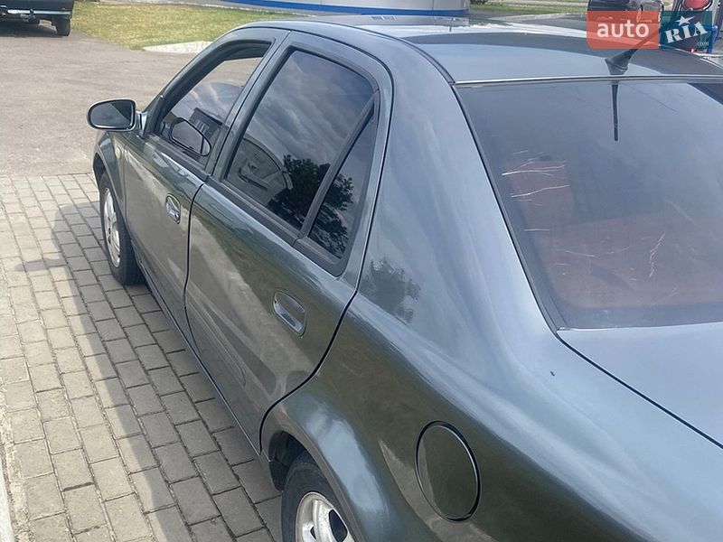 Хетчбек Geely MR 2007 в Дубровиці