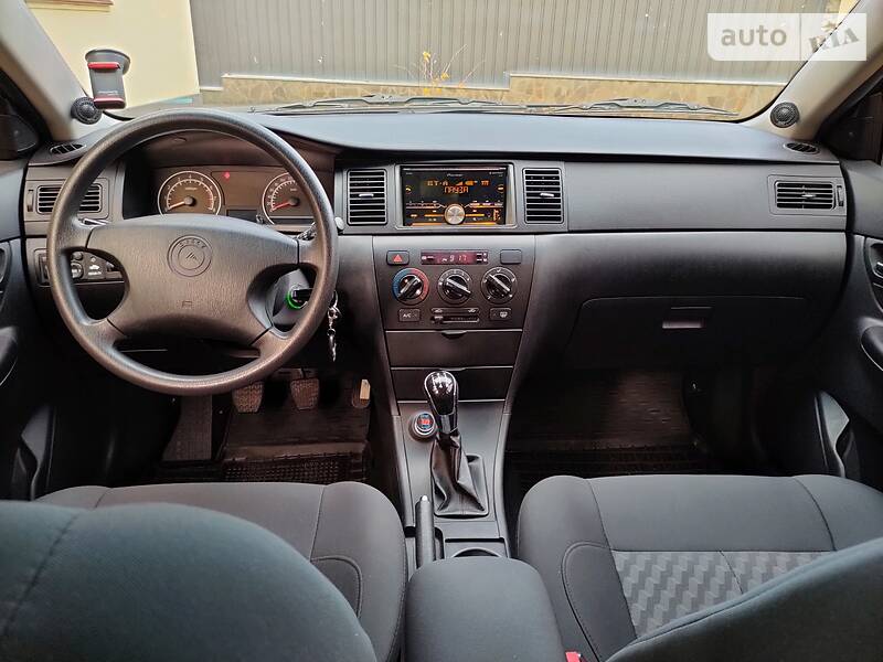Седан Geely SL 2012 в Иванкове