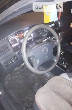 Седан Geely SL 2011 в 