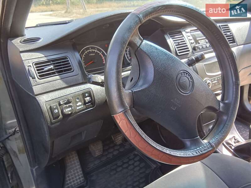 Седан Geely SL 2012 в Новомосковську