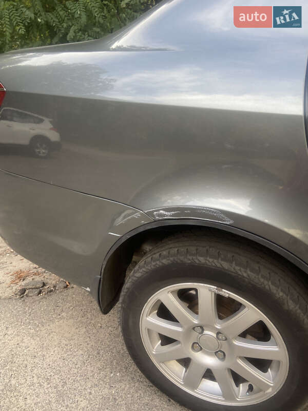 Седан Geely SL 2012 в Киеве