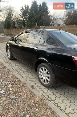 Седан Geely SL 2012 в 