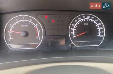 Седан Geely SL 2011 в 