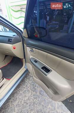 Седан Geely SL 2011 в 