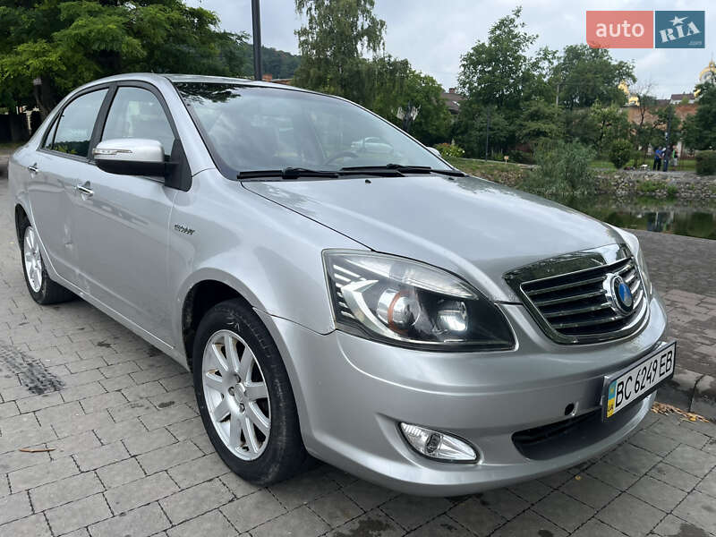 Geely SL 2013