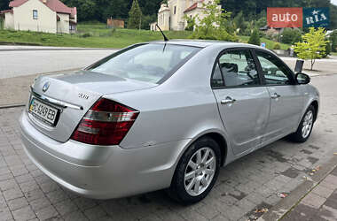 Седан Geely SL 2013 в 
