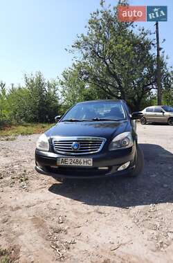 Geely SL 2012