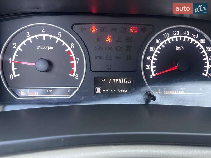 Седан Geely SL 2011 в Стрию