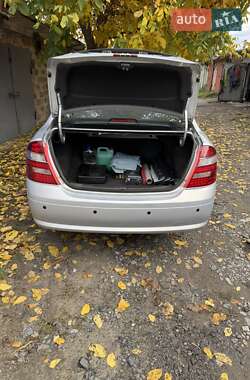 Седан Geely SL 2011 в Кривом Роге